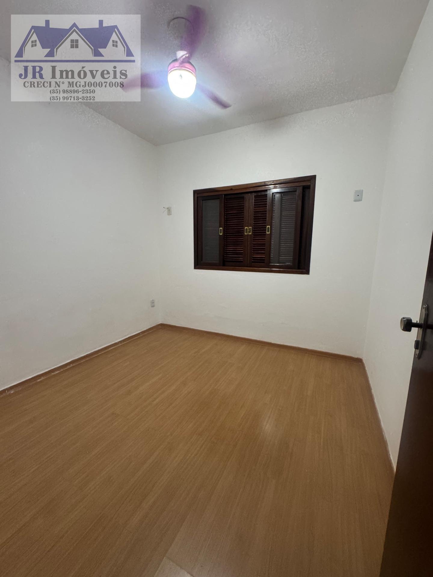Casa à venda com 3 quartos, 1 suíte, 1 vaga e 360m² no Nossa Senhora da Agonia, Itajubá (MG) — foto 17 de 30