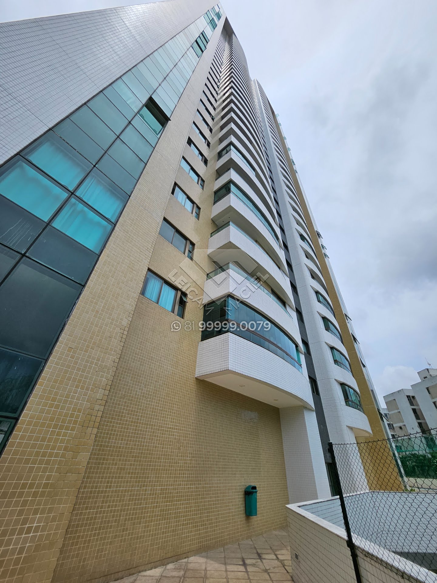 Apartamento à venda com 4 quartos, 4 suítes, 3 vagas e 208m² no Torre, Recife (PE) — foto 22 de 27