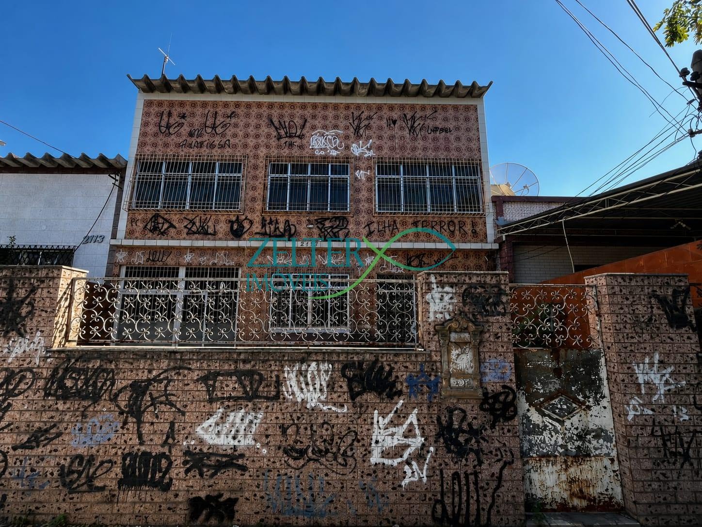 Casa à venda com 4 quartos, 2 banheiros, 5 vagas e 226m² no Vista Alegre, Rio de Janeiro — foto principal