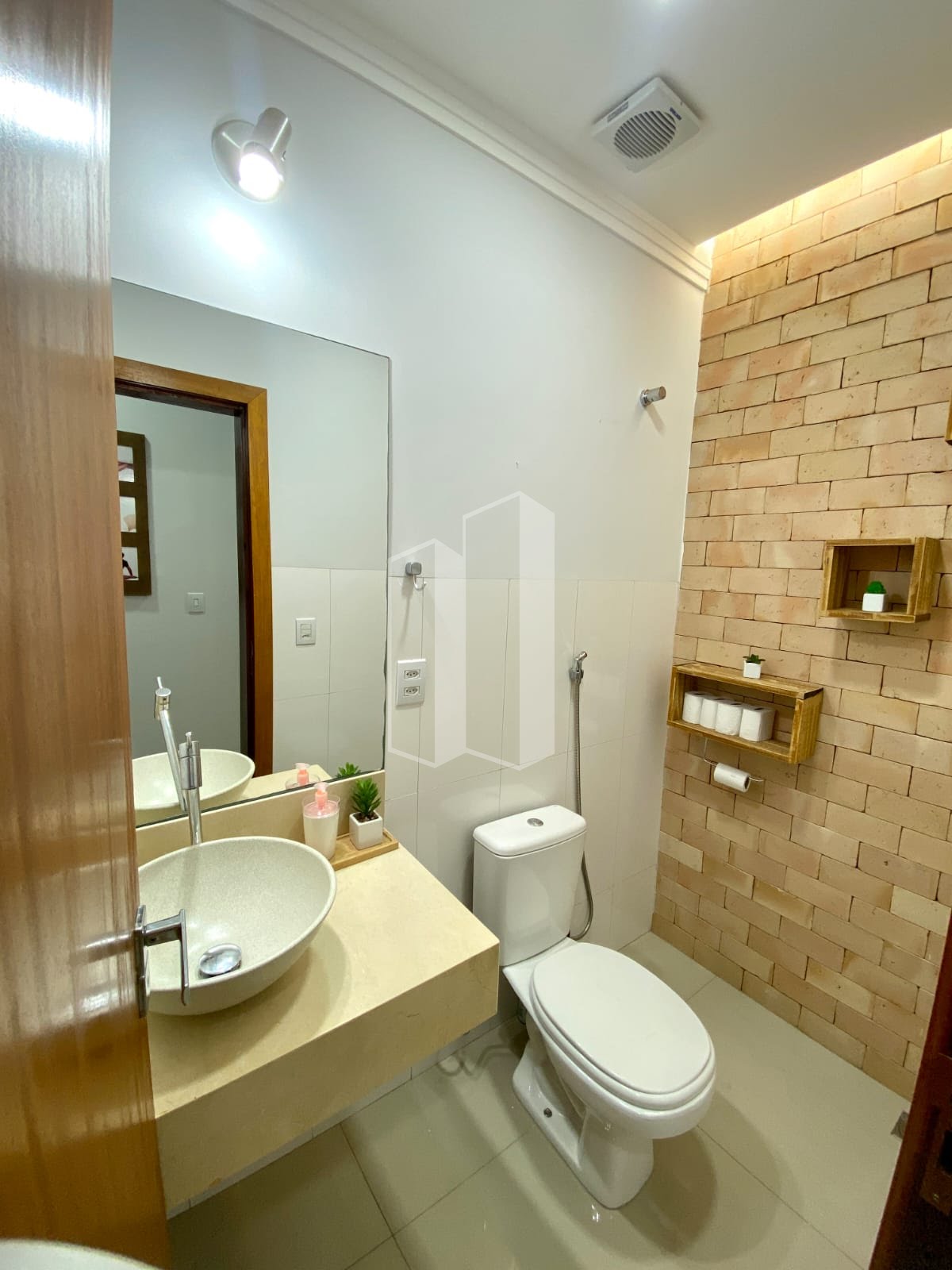 Casa à venda com 4 quartos, 4 suítes, 4 vagas e 320m² no Jardim Venezuela, Morrinhos (GO) — foto 18 de 30