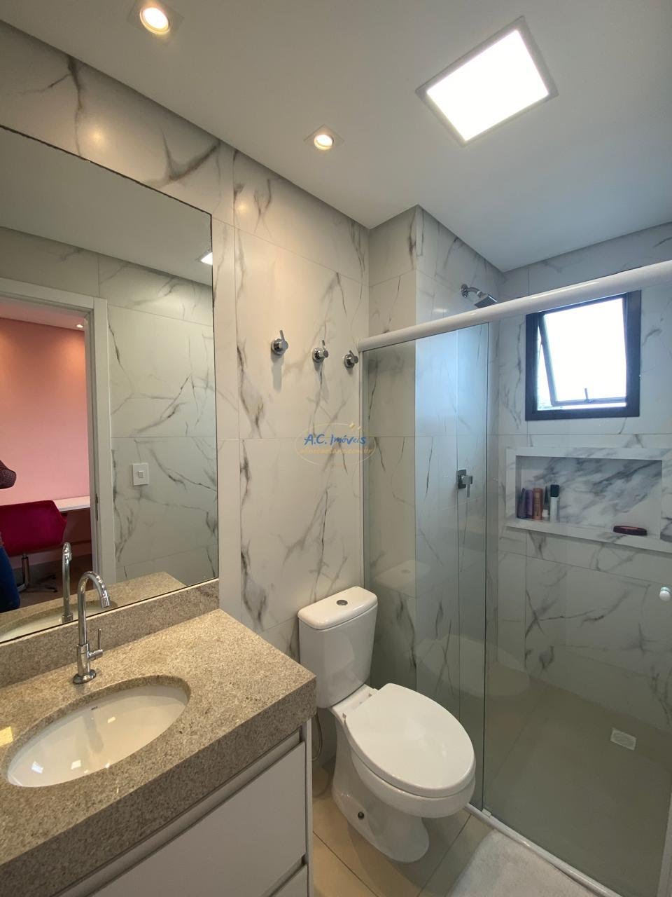 Apartamento à venda com 3 quartos, 3 suítes, 2 vagas e 145m² no Guilhermina, Praia Grande (SP) — foto 23 de 30