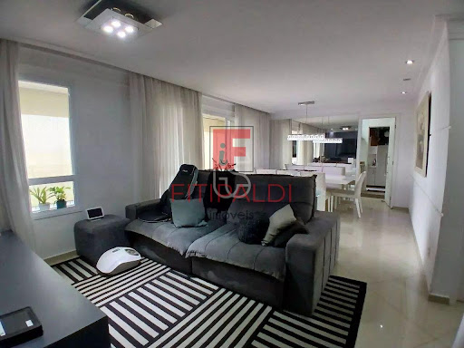Apartamento Varandas - Vendo