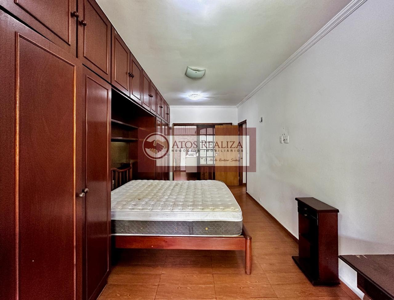 Casa à venda com 4 quartos, 2 suítes, 6 vagas e 380m² no Interlagos, São Paulo (SP) — foto 26 de 30