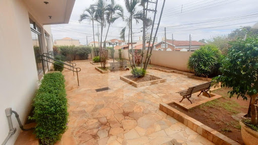 Apartamento de Alto Padrão no Edifício San Remo – 3 Quartos, Suíte e 2 Vagas – Assis/SP