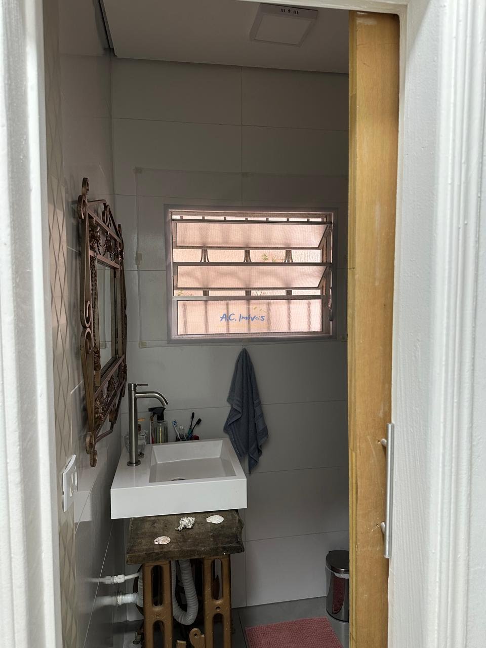 Casa à venda com 3 quartos, 2 banheiros, 2 vagas e 150m² no Guilhermina, Praia Grande (SP) — foto 9 de 30