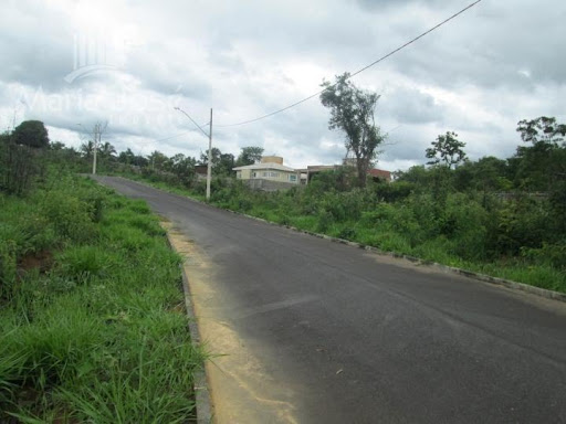 Lote em condomínio Parque Das Nogueiras  -  Sete Lagoas