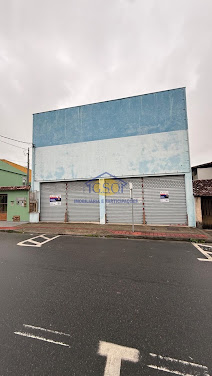 Loja/Salão em Parque Residencial Laranjeiras - Serra, ES