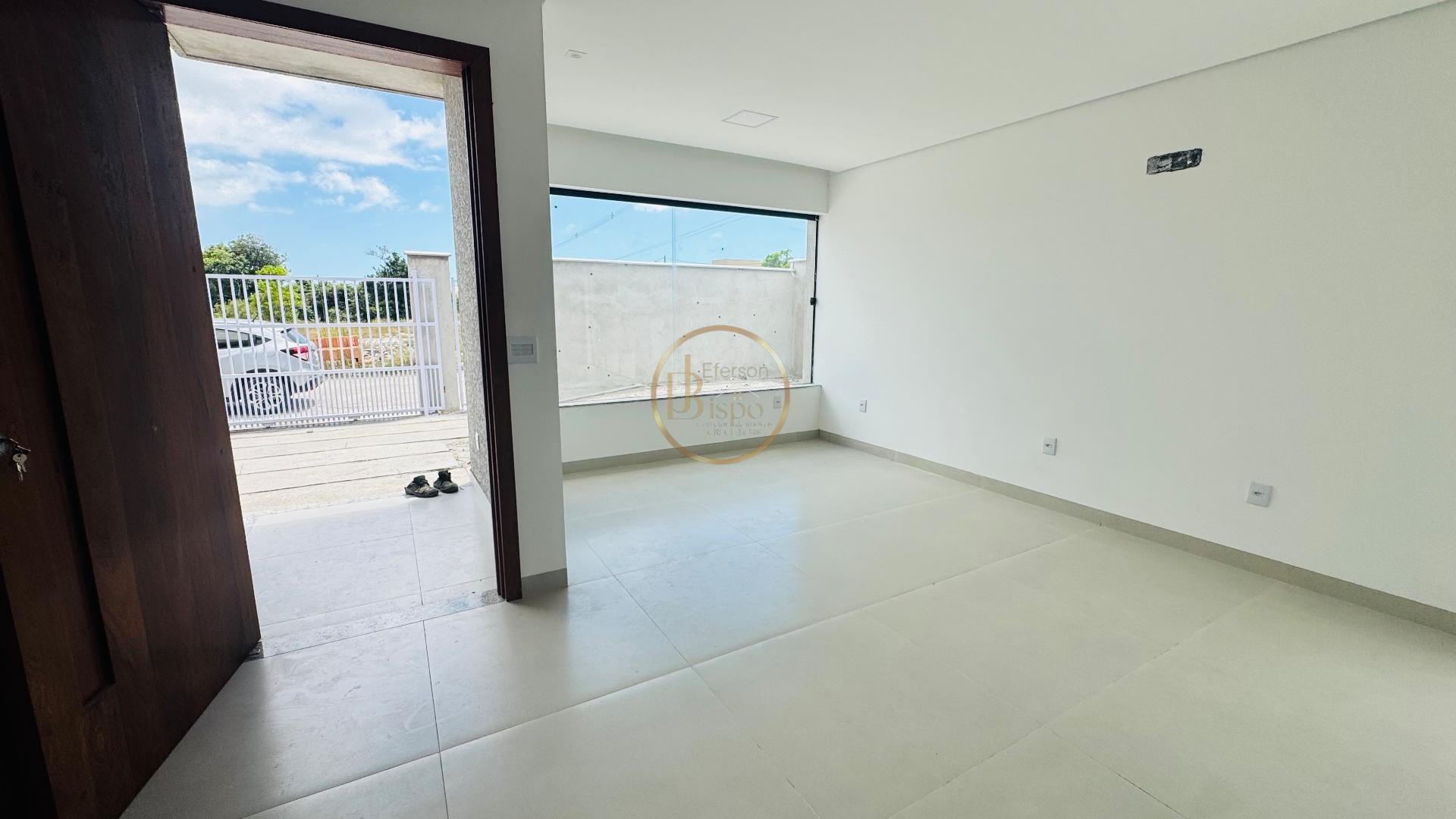 Casa à venda com 3 quartos, 3 banheiros, 1 vaga e 120m² no Dville, Porto Seguro — foto principal