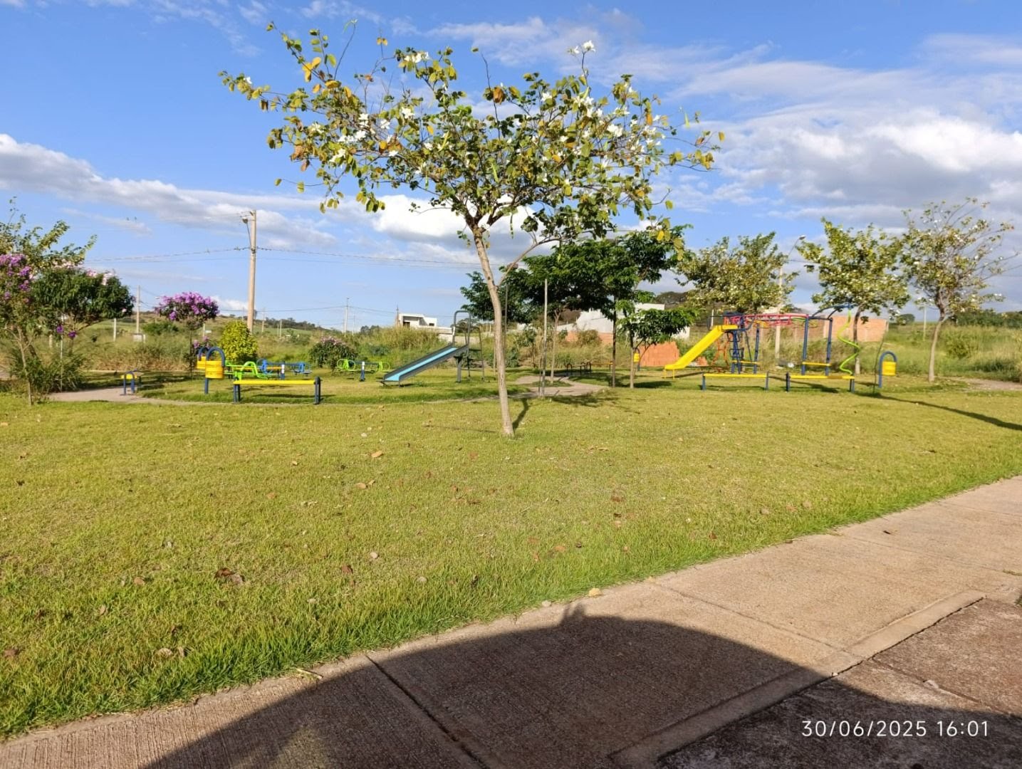 Terreno à venda com 300m² de terreno no Recreio Anhangüera, Ribeirão Preto (SP) — foto 8 de 16