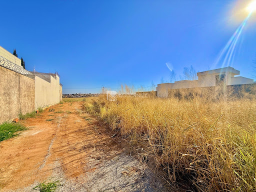 Lote / Terreno em Residencial Village  -  Catalão