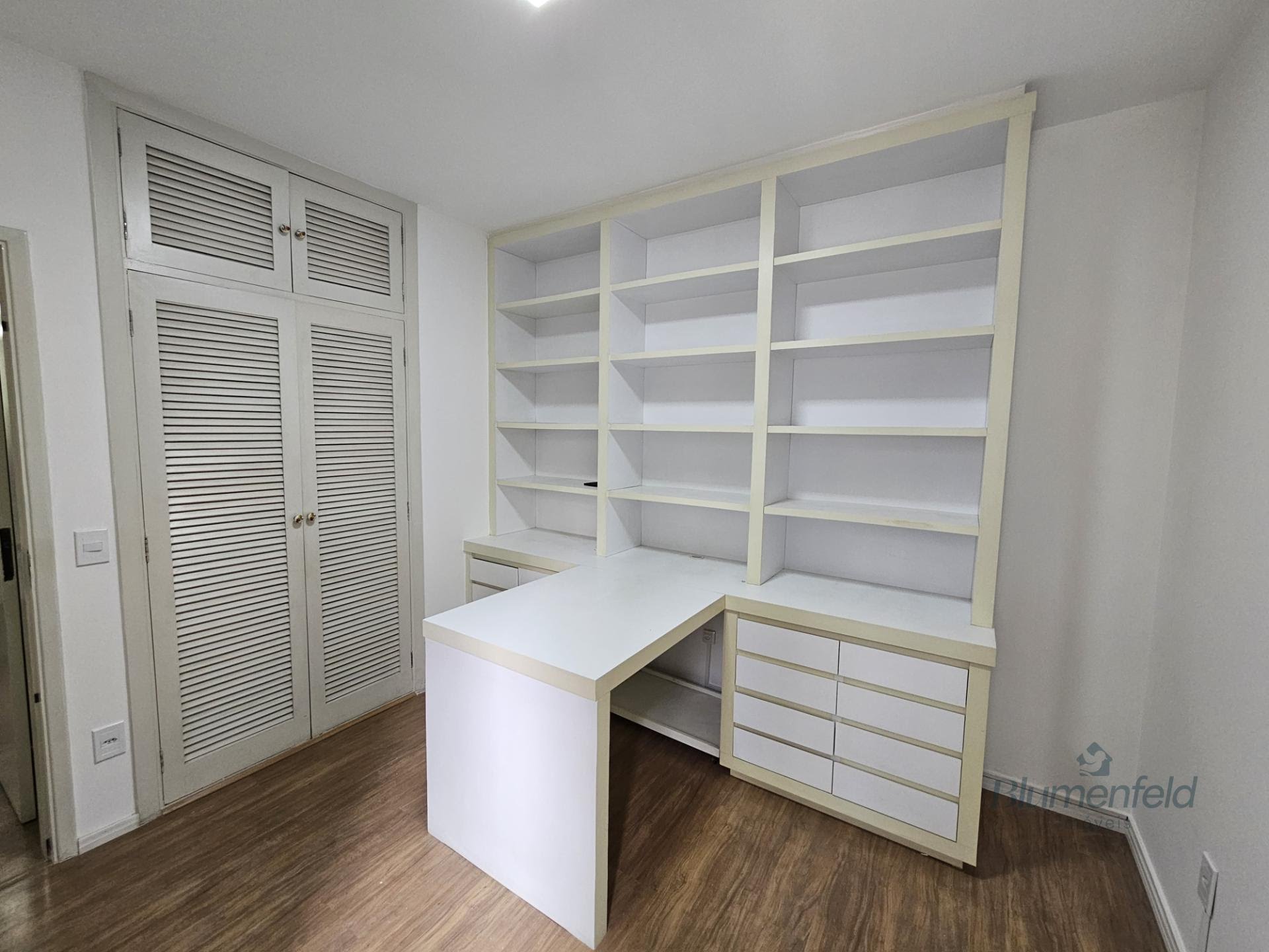 Apartamento para alugar com 3 quartos, 1 suíte, 1 vaga e 120m² no Moema, São Paulo (SP) — foto 19 de 28