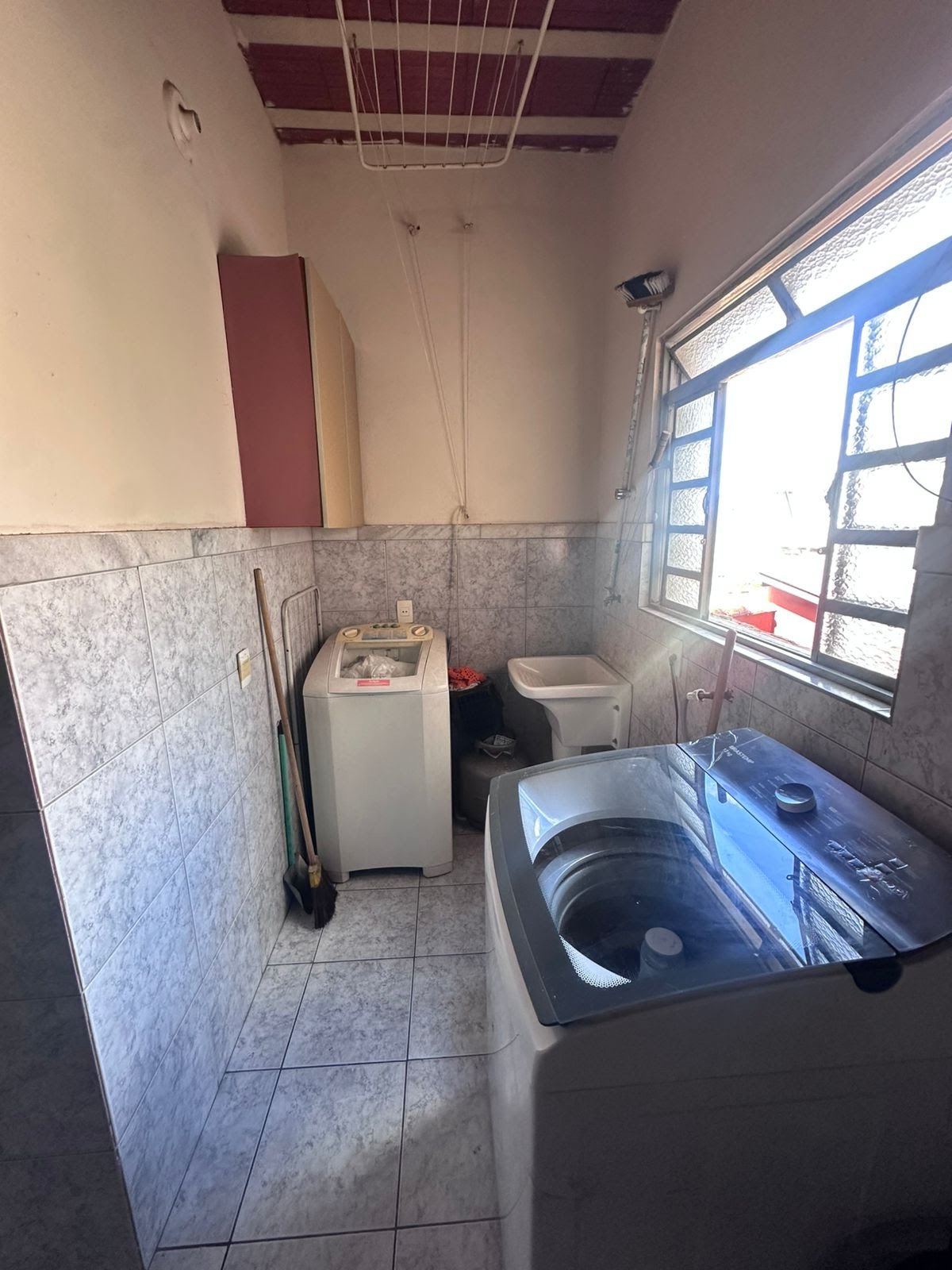 Casa à venda com 4 quartos, 3 banheiros e 397m² no Juliana, Belo Horizonte (MG) — foto 8 de 21