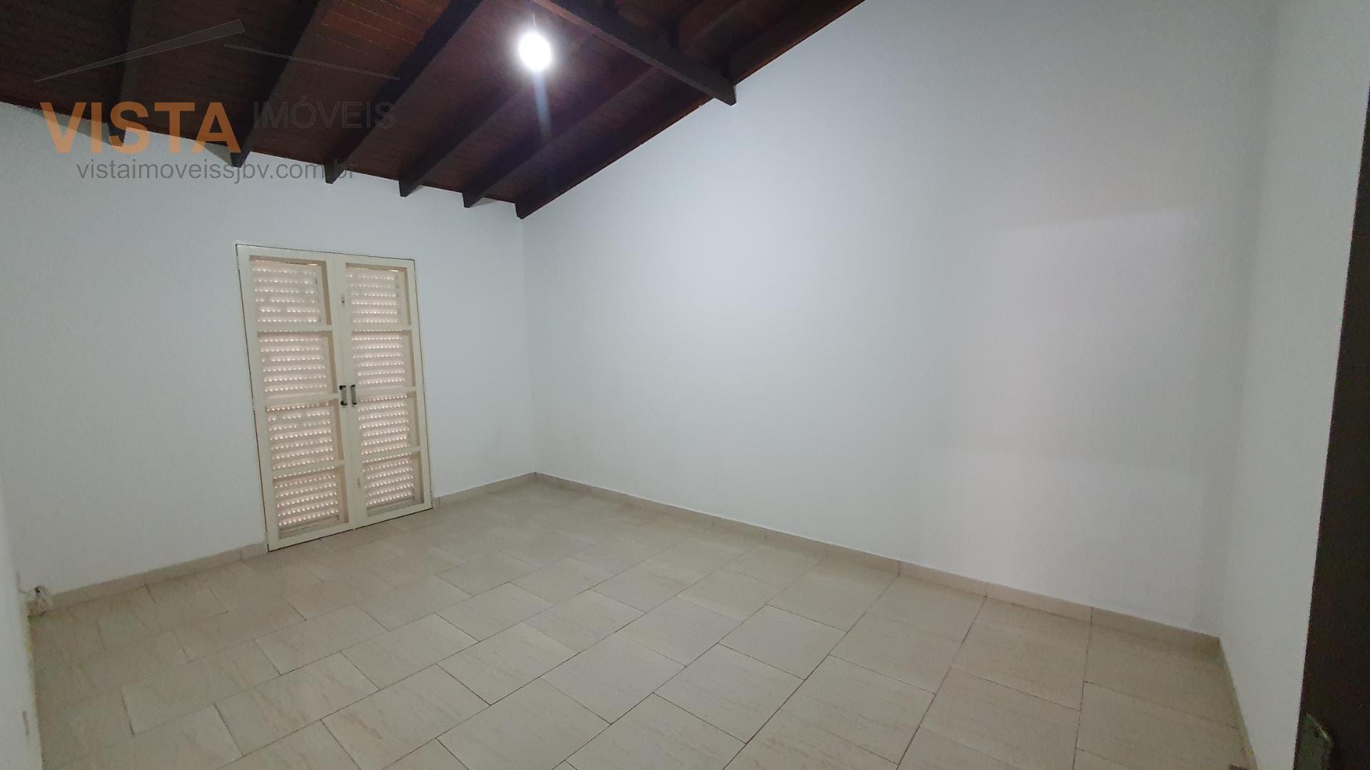Casa à venda com 3 quartos, 2 suítes, 2 vagas e 300m² no Terras de São José, São João da Boa Vista (SP) — foto 18 de 20