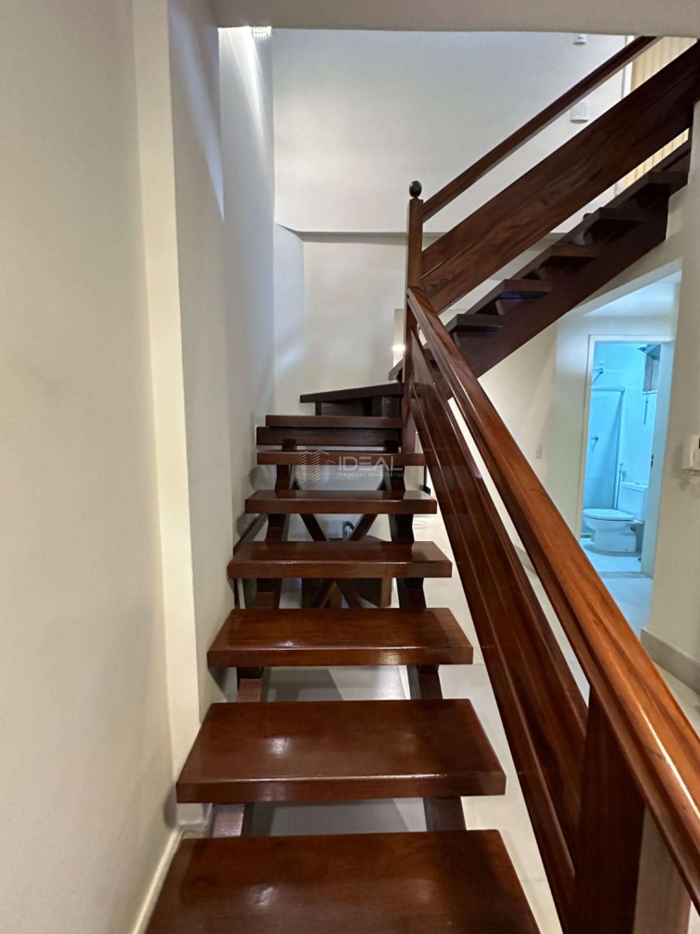 Casa à venda com 4 quartos, 3 suítes, 2 vagas e 250m² no Centro, Campos dos Goytacazes (RJ) — foto 19 de 30