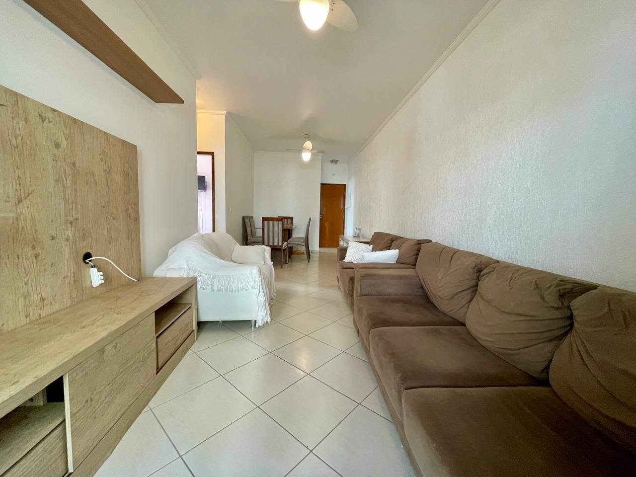 Apartamento para alugar com 2 quartos, 2 banheiros e 75m² no Barra da Lagoa, Ubatuba (SP) — foto 2 de 12