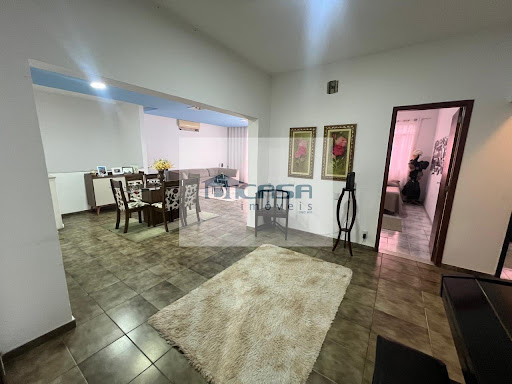 Casa 04 Dorm. em Freguesia (ilha do Governador)  -  Rio de Janeiro