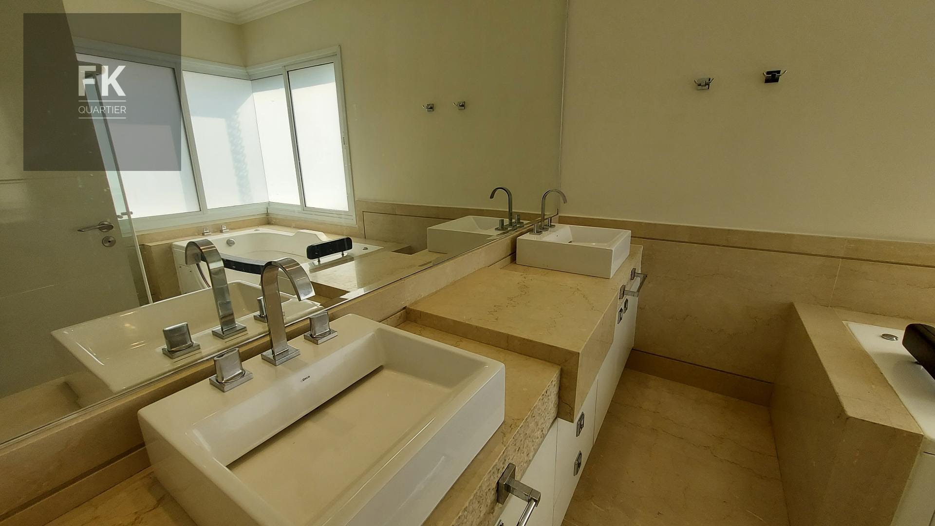 Casa à venda com 5 quartos, 5 suítes, 4 vagas e 985m² no Alphaville, Barueri (SP) — foto 19 de 30