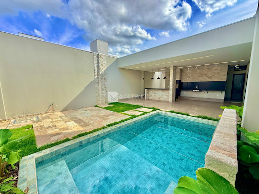 Casa em Residencial Village  -  Catalão