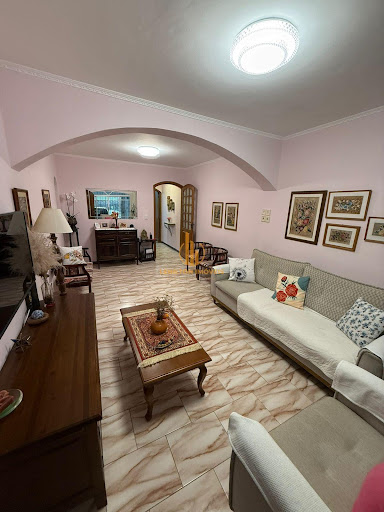 Sobrado à Venda no Jardim Montreal, SBC - 2 Suítes, 141m²