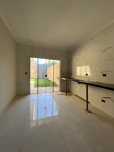Casa de Condomínio em Caicara  -  Campo Grande