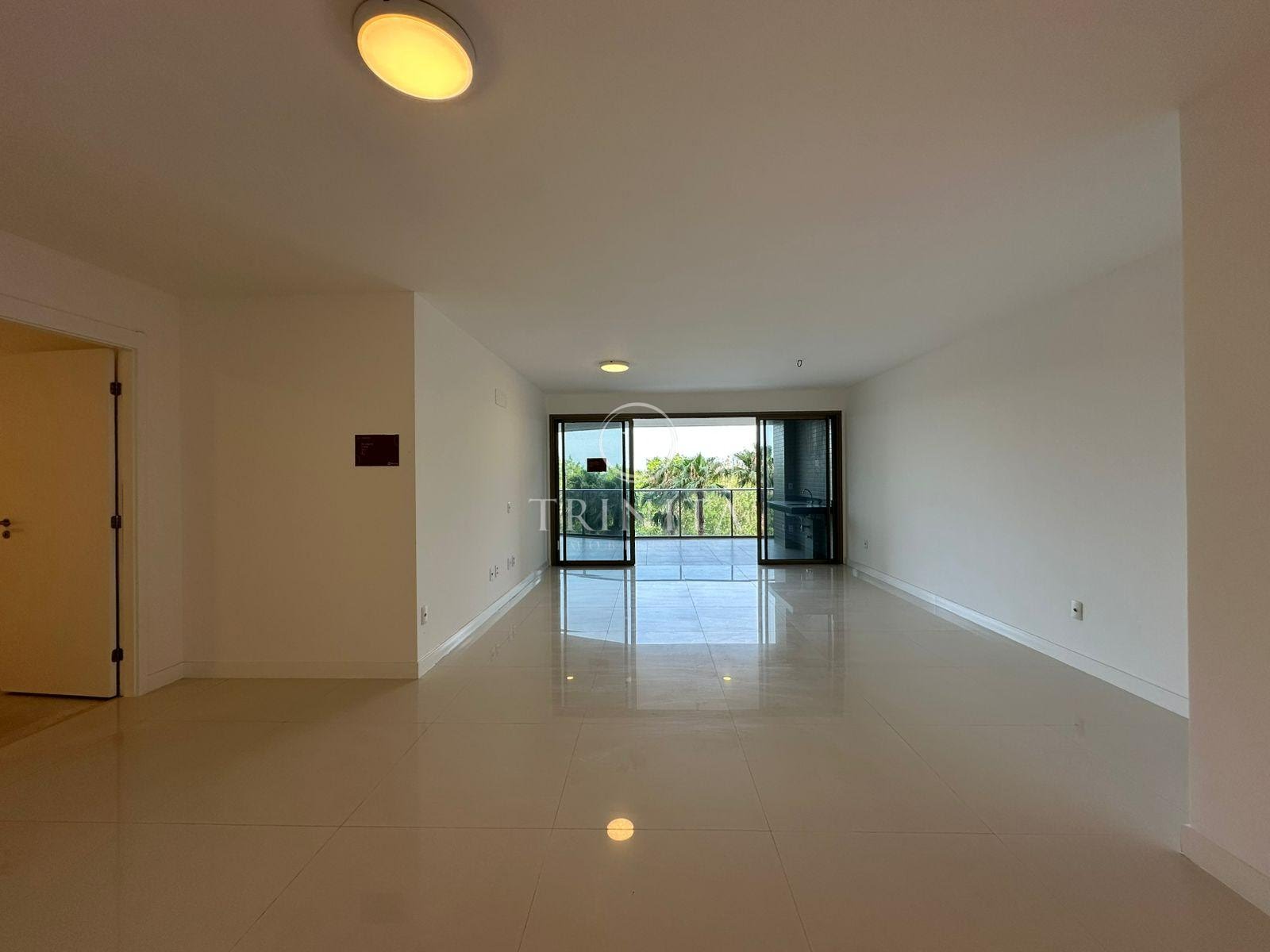 sala-trinitaimobiliaria-orobyorare-ilhapura