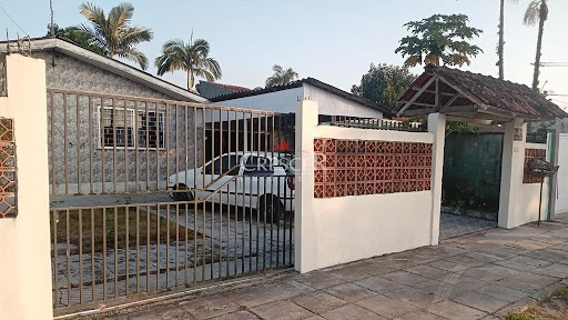Casa com 3 quartos a venda em Matinhos