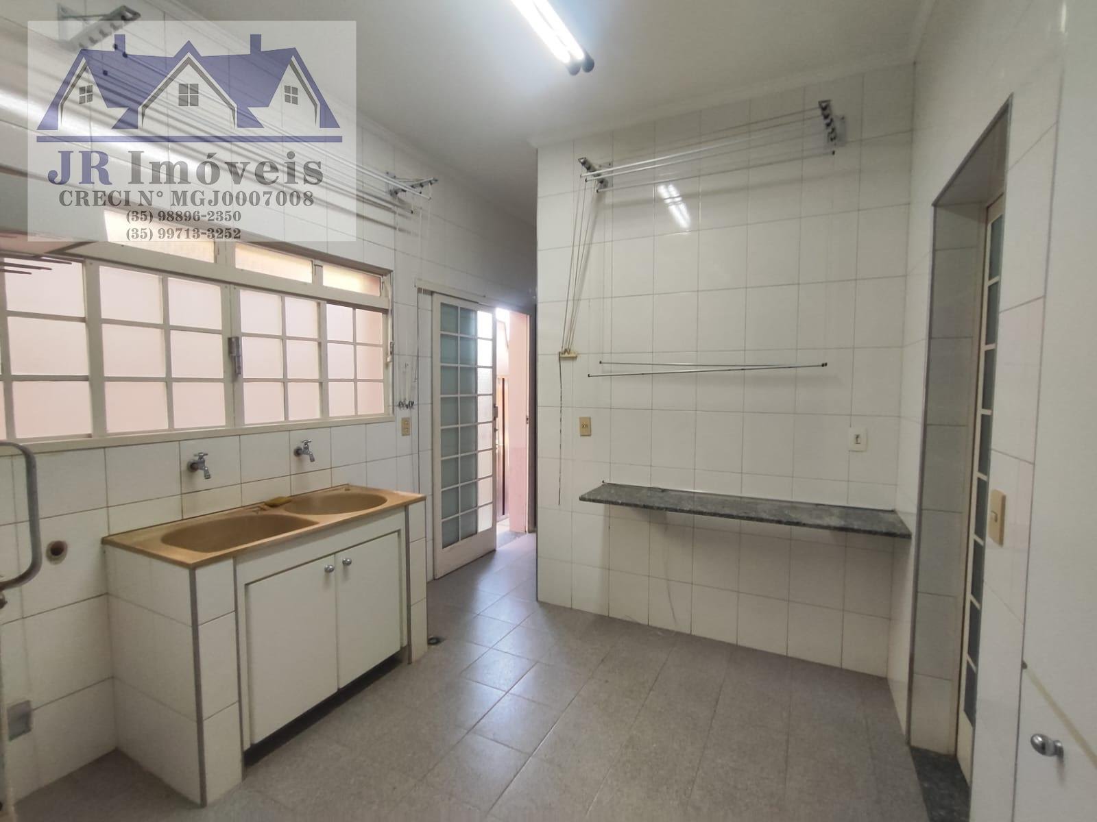 Casa à venda com 3 quartos, 3 suítes e 700m² no Pinheirinho, Itajubá (MG) — foto 5 de 30