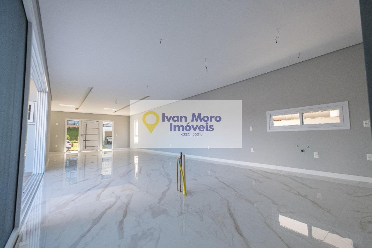 Casa à venda com 4 quartos, 3 suítes, 3 vagas e 378m² no Ingleses Norte, Florianópolis (SC) — foto 2 de 30