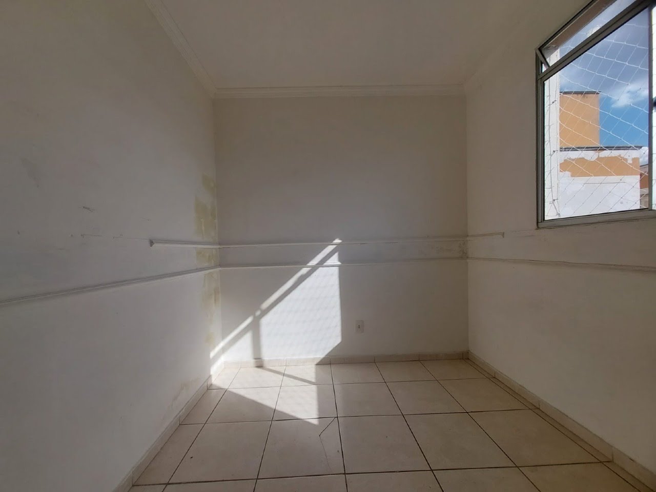 Apartamento à venda com 2 quartos, 1 banheiro, 1 vaga e 48m² no Piratininga, Belo Horizonte (MG) — foto 10 de 13