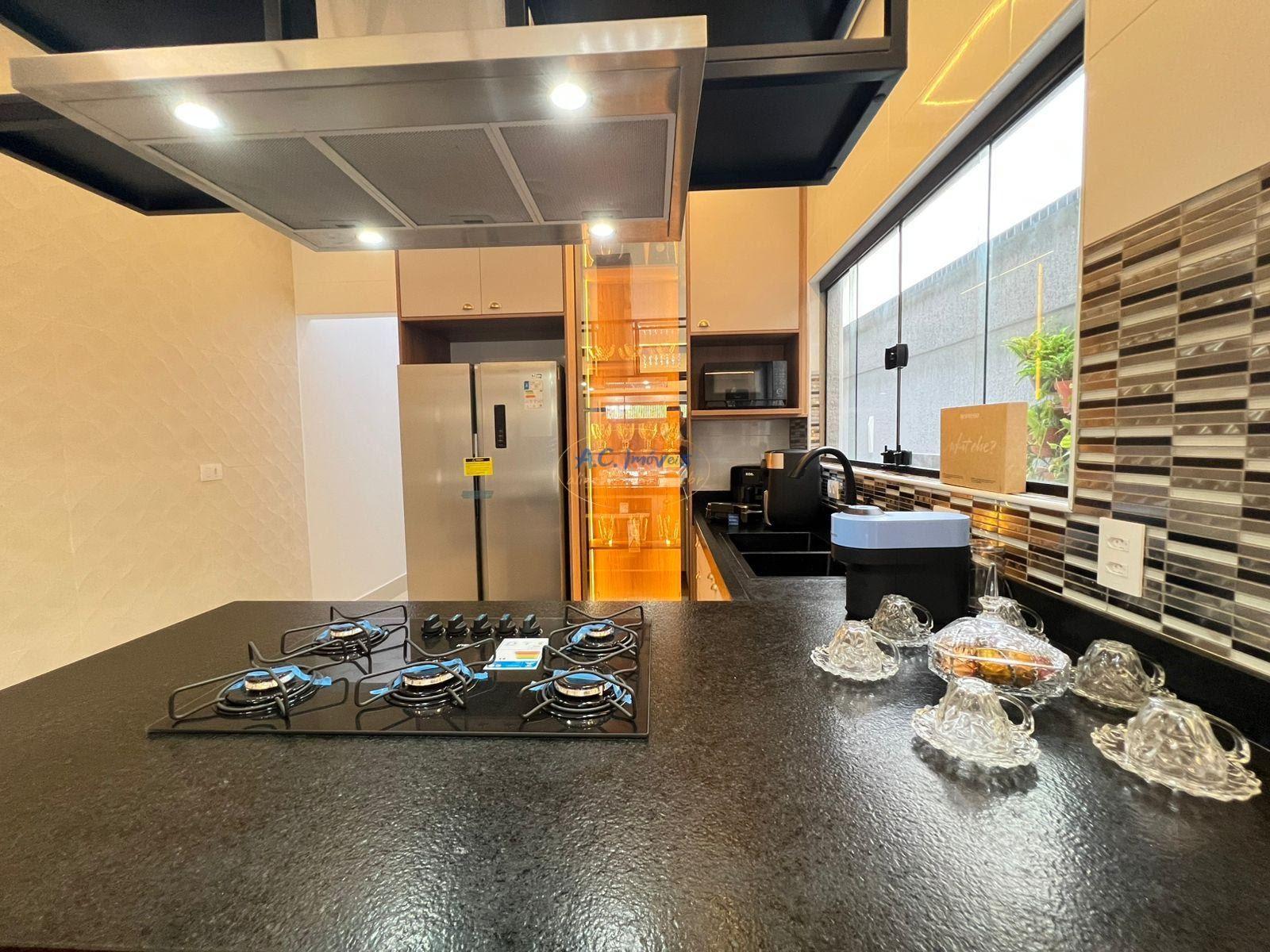 Casa à venda com 3 quartos, 2 suítes, 2 vagas e 118m² no Vilamar, Praia Grande (SP) — foto 10 de 22