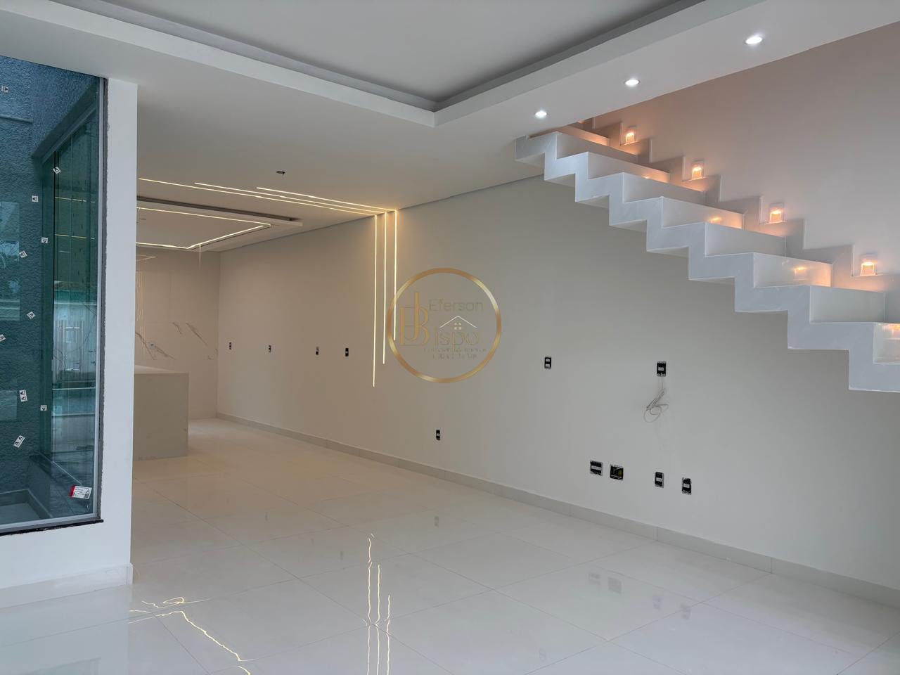 Casa à venda com 3 quartos, 1 suíte, 3 vagas e 148m² no Cambolo, Porto Seguro (BA) — foto 5 de 21