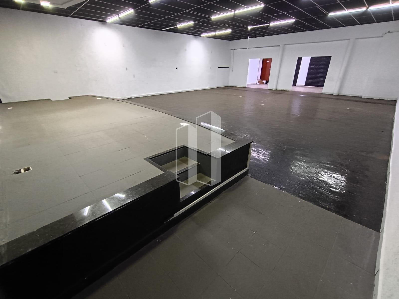 Comercial para alugar com 4 banheiros, 4 vagas e 301m² no Setor Sudoeste, Goiânia (GO) — foto 15 de 30