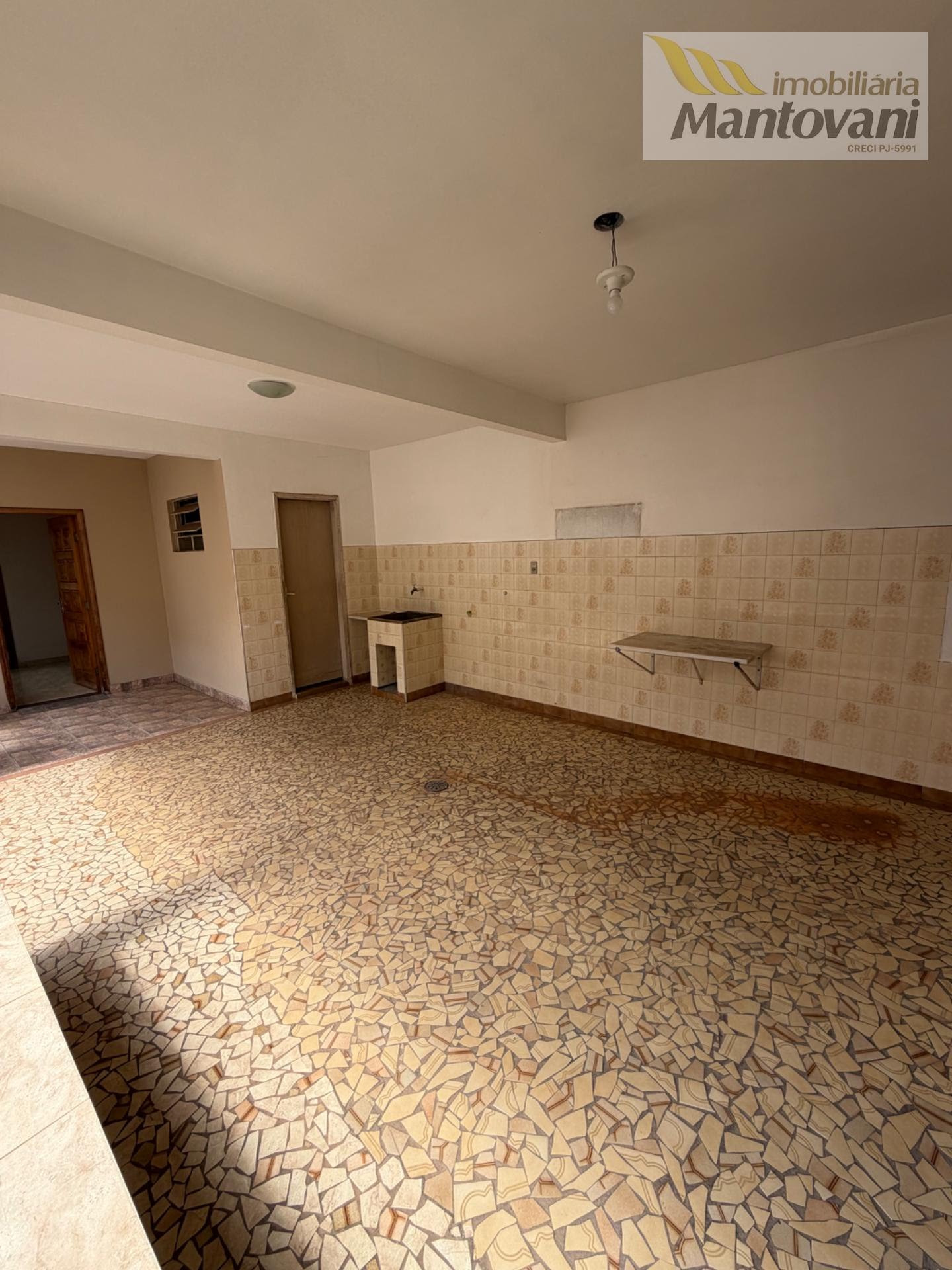 Casa à venda com 3 quartos, 2 banheiros, 2 vagas e 264m² no Centro, Tatuí (SP) — foto 5 de 15