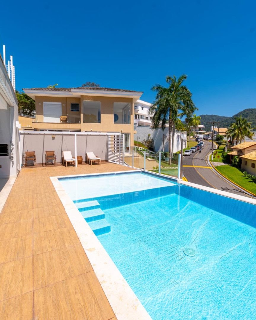 Casa à venda com 5 quartos, 5 banheiros, 6 vagas e 450m² no Santa Rita, Ubatuba (SP) — foto 3 de 21
