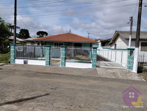 Casa em Guarujá  -  Lages