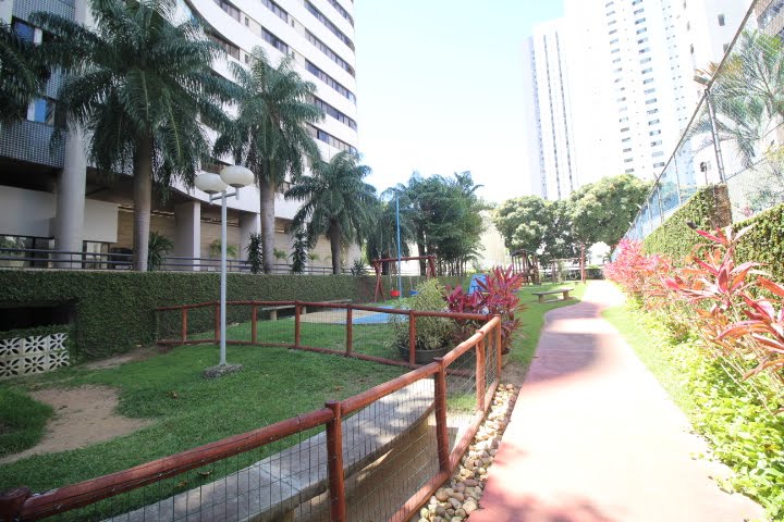 Apartamento à venda com 4 quartos, 2 suítes, 4 vagas e 245m² no Apipucos, Recife (PE) — foto 29 de 30