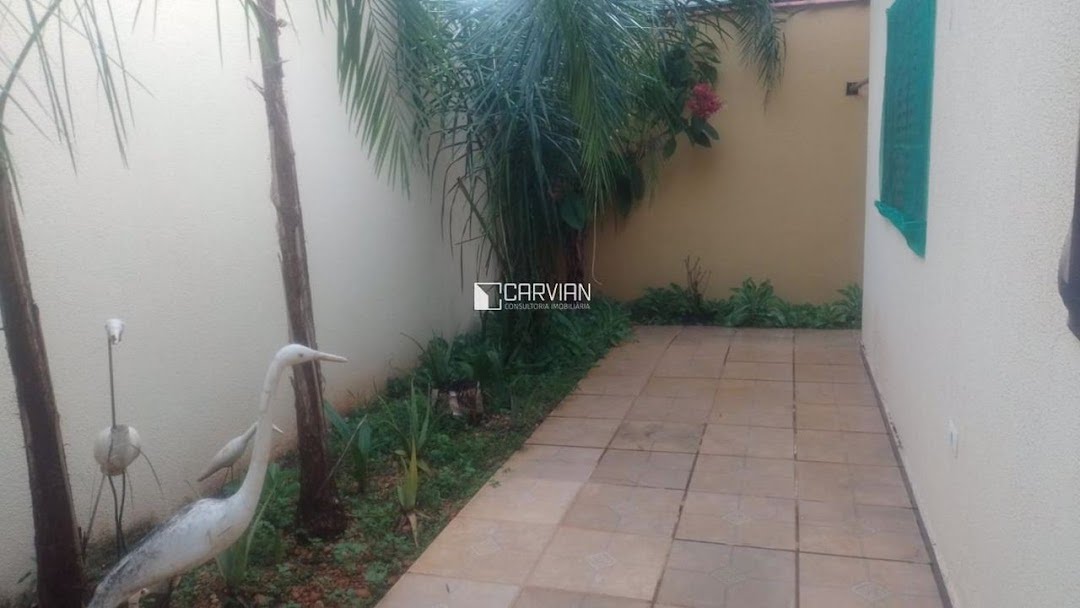 Casa à venda com 3 quartos, 1 suíte, 1 vaga e 168m² no Jardim Ouro Branco, Ribeirão Preto (SP) — foto 4 de 30