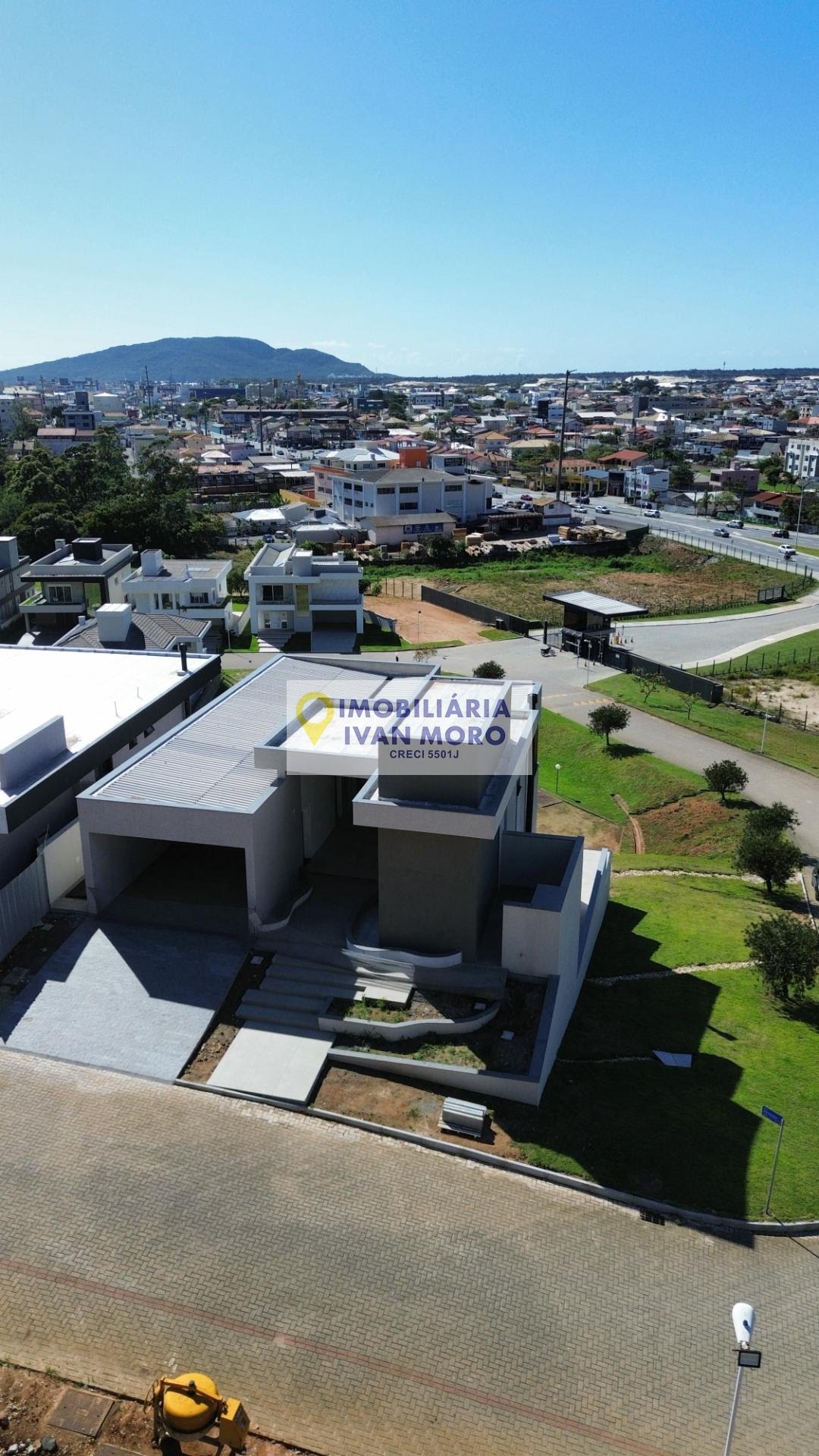 Casa à venda com 4 quartos, 4 suítes, 3 vagas e 551m² no Ingleses Norte, Florianópolis (SC) — foto 29 de 30