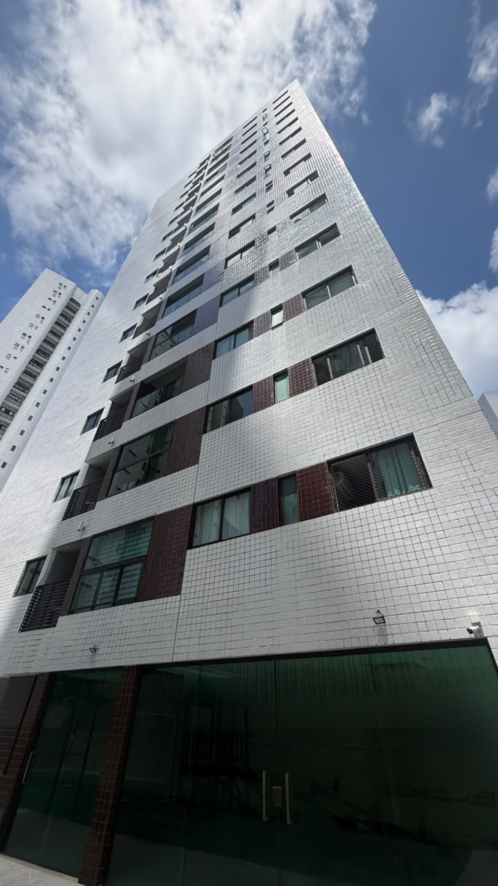 Apartamento à venda com 3 quartos, 3 banheiros, 2 vagas e 69m² no Tamarineira, Recife — foto principal