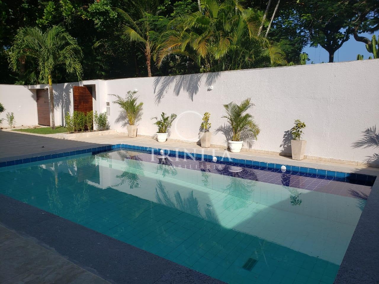 PISCINA.jpeg