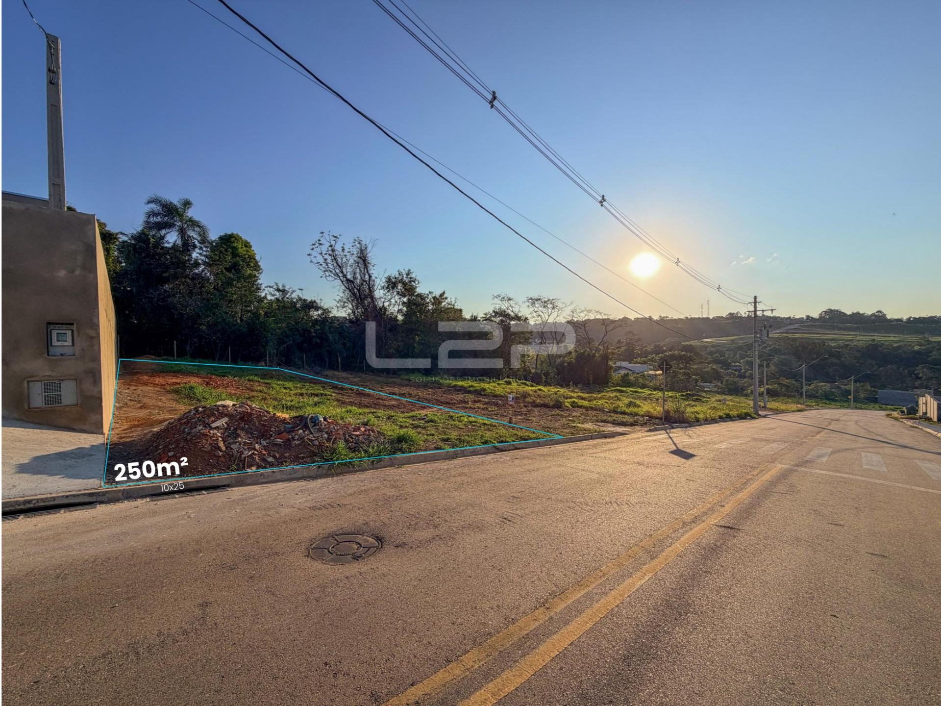 Terreno à venda com 250m² de terreno no Jardim Japão, Itupeva — foto principal