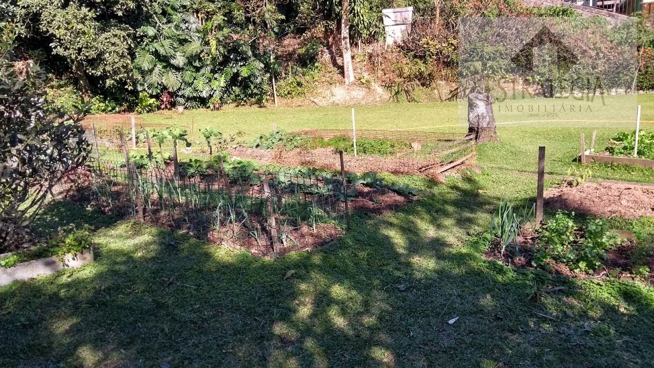 Casa à venda com 4 quartos, 2 suítes, 6 vagas e 320m² no Alto da Serra, Petrópolis (RJ) — foto 22 de 22
