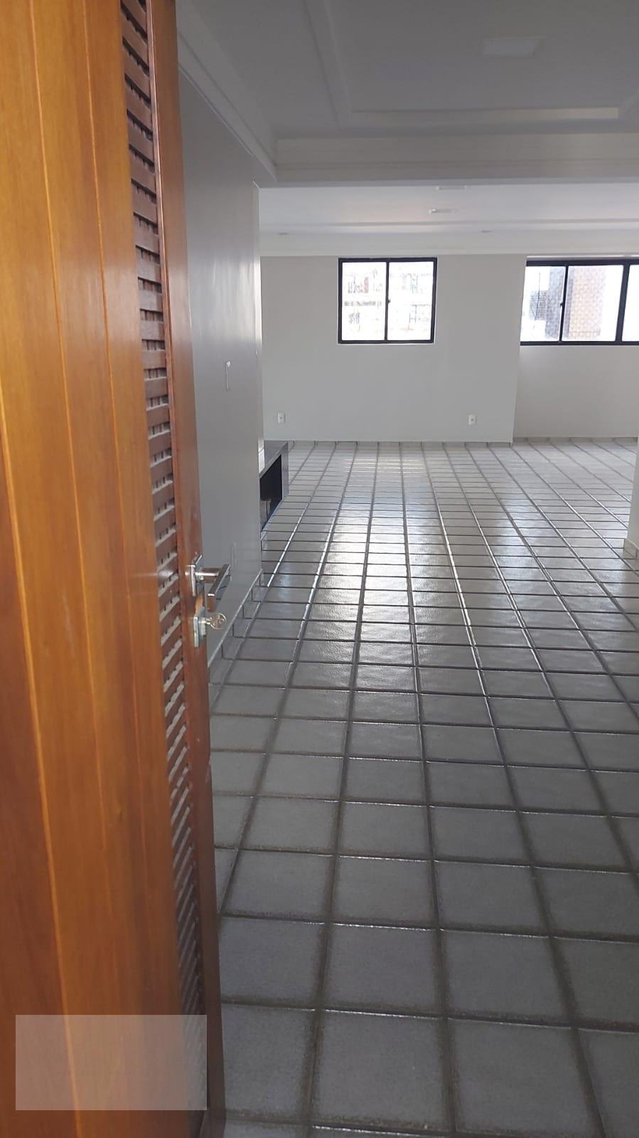 Cobertura à venda com 4 quartos, 4 suítes, 3 vagas e 447m² no Manaíra, João Pessoa (PB) — foto 14 de 15