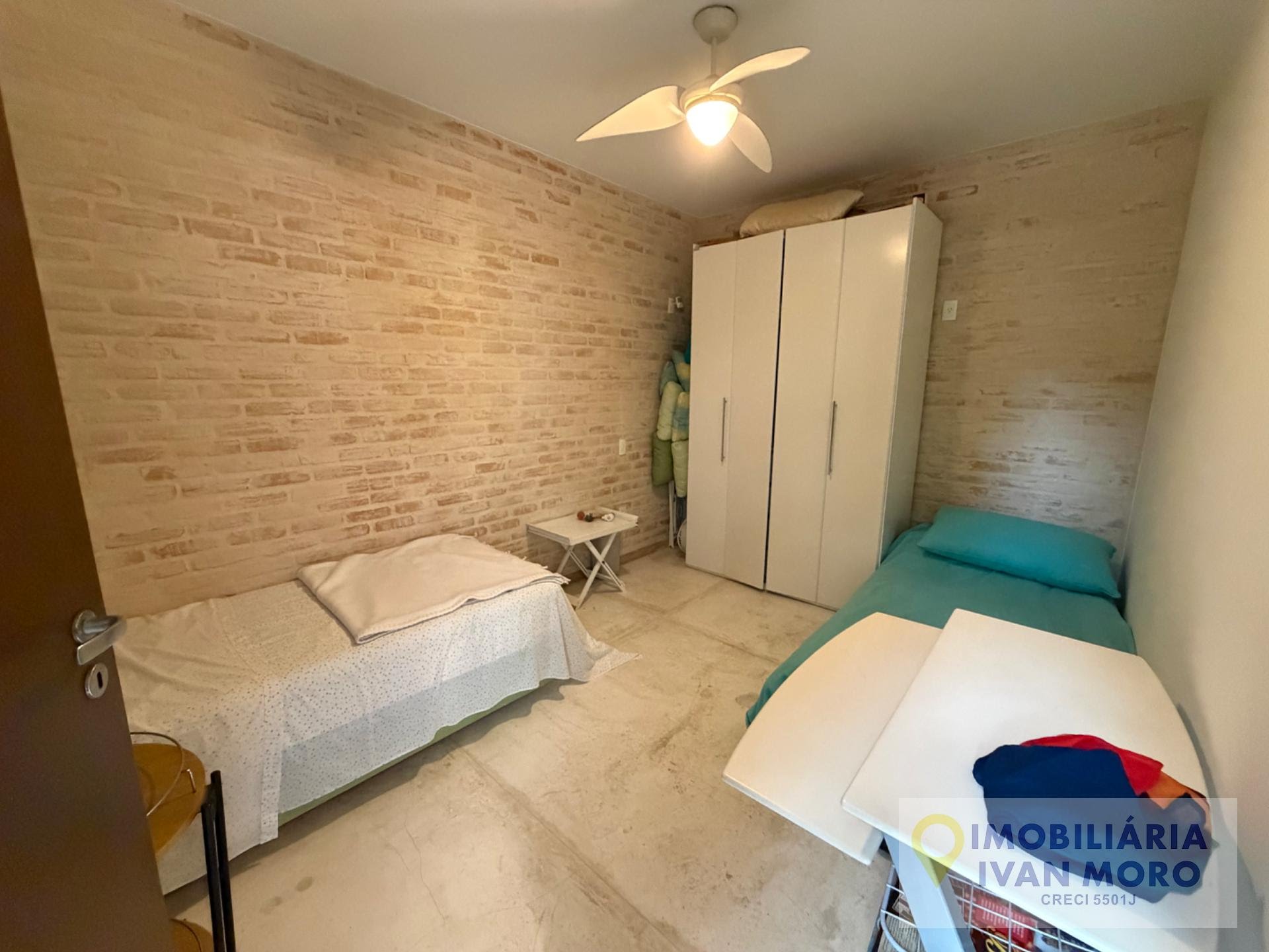 Casa à venda com 4 quartos, 2 suítes, 2 vagas e 210m² no Daniela, Florianópolis (SC) — foto 18 de 30