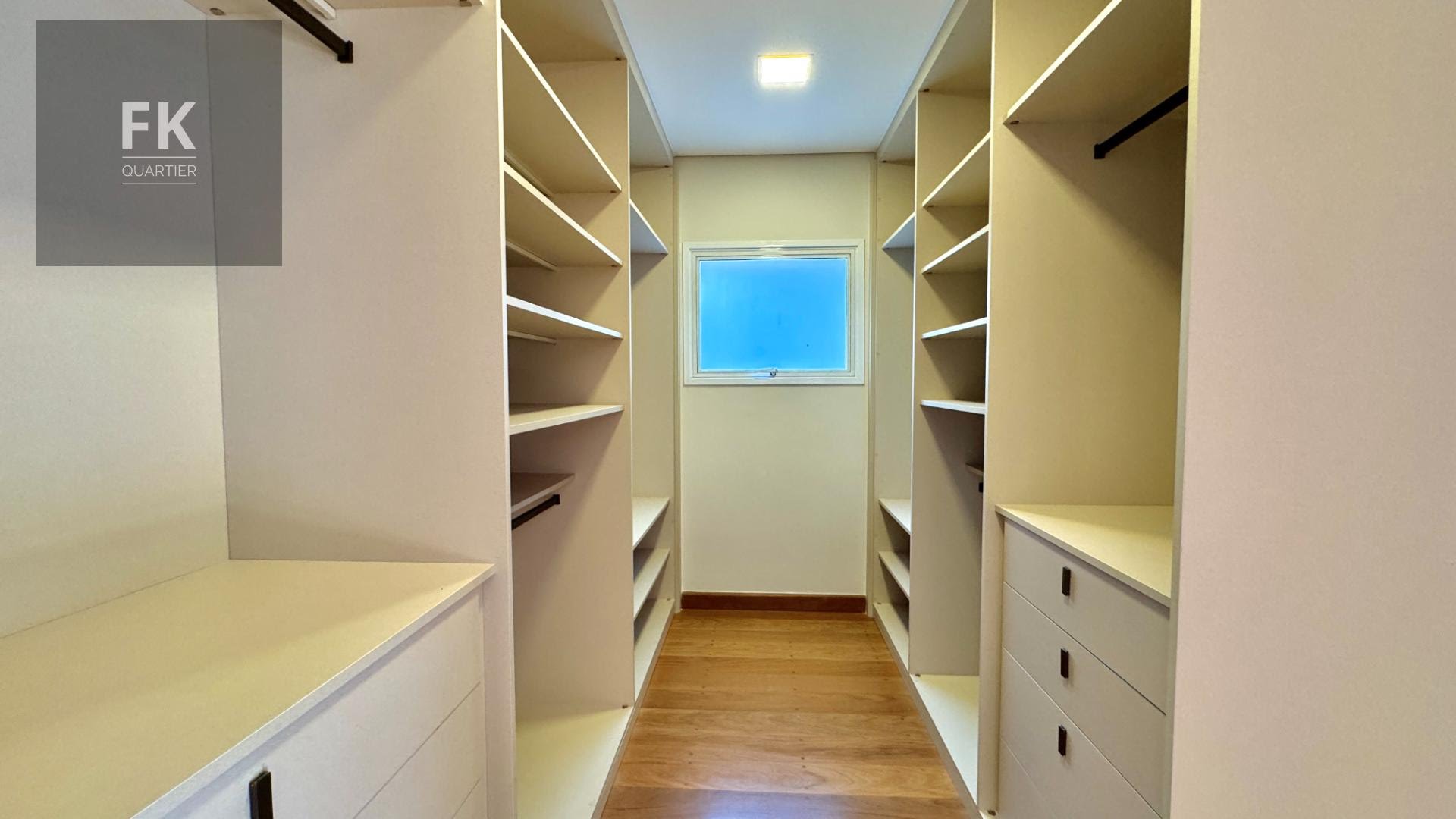 Casa à venda com 5 quartos, 5 suítes, 6 vagas e 780m² no Residencial Tambore, Barueri (SP) — foto 25 de 30