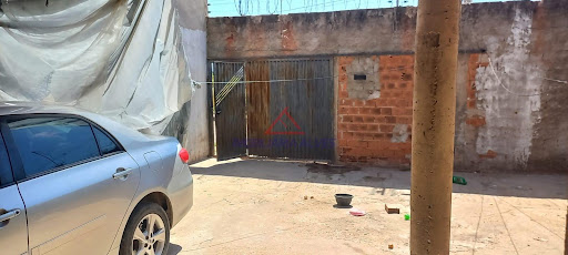 Casa em Aroeiras  -  Teresina