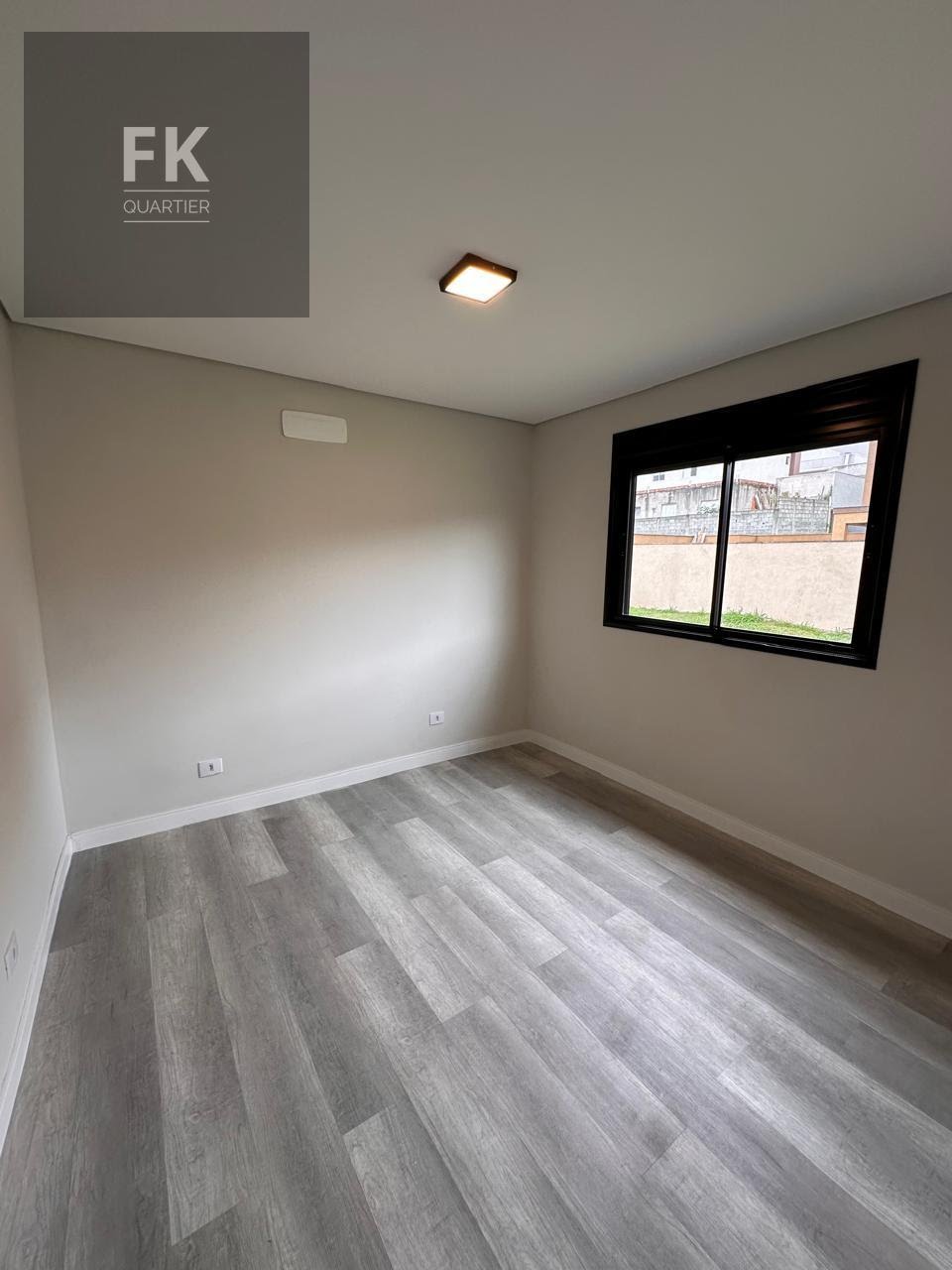 Casa à venda com 3 quartos, 1 suíte, 2 vagas e 131m² no Villas do Jaguari, Santana de Parnaíba (SP) — foto 6 de 24