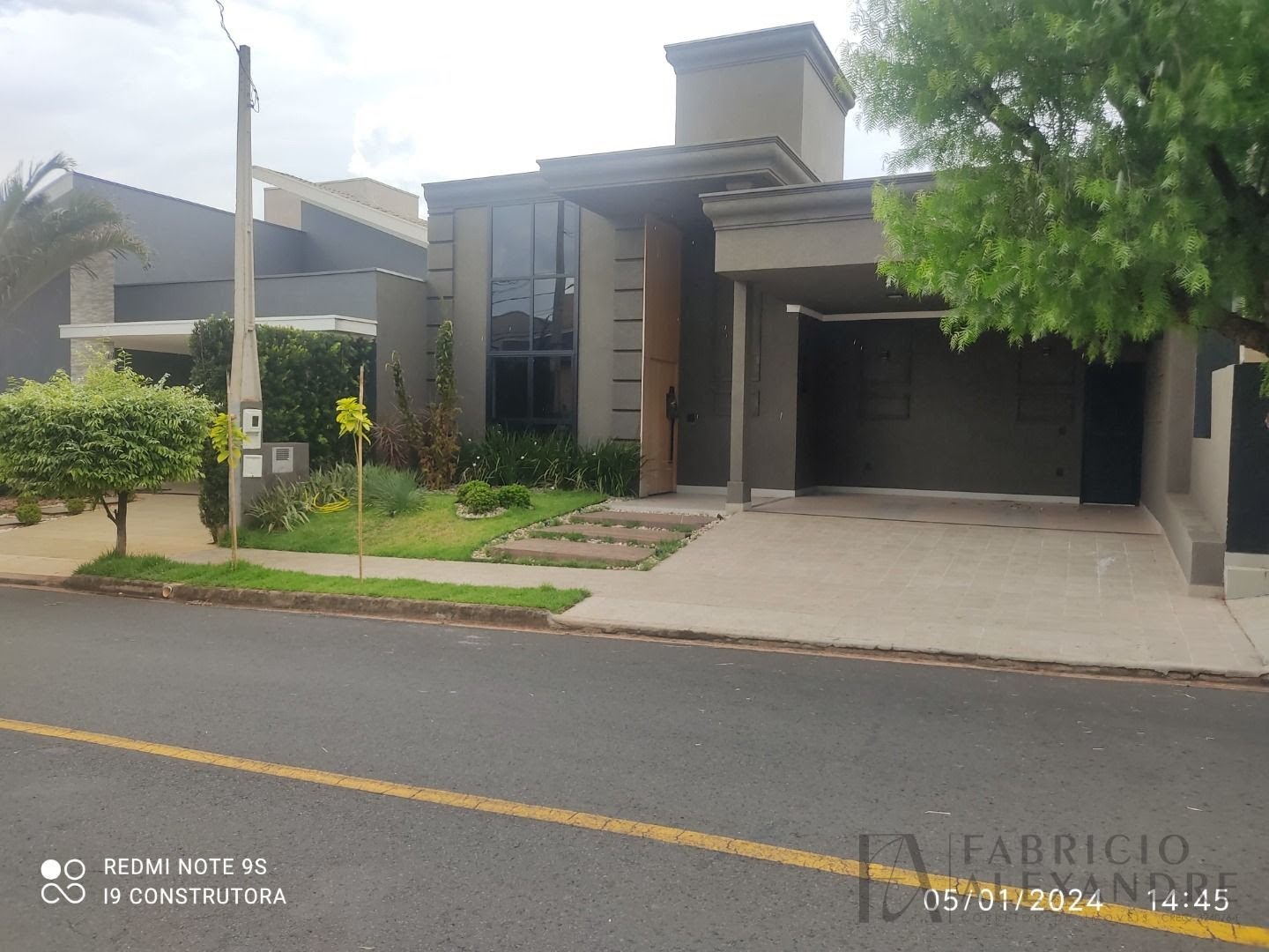 Casa à venda com 3 quartos, 3 suítes, 4 vagas e 165m² no Residencial Alta Vista, São José do Rio Preto (SP) — foto 3 de 25