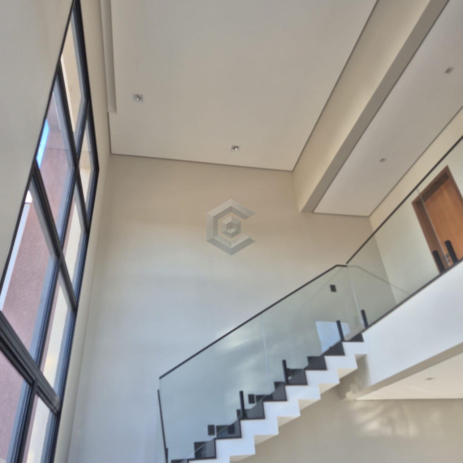 Casa à venda com 3 quartos, 3 suítes, 4 vagas e 210m² no Wanel Ville, Sorocaba (SP) — foto 4 de 10