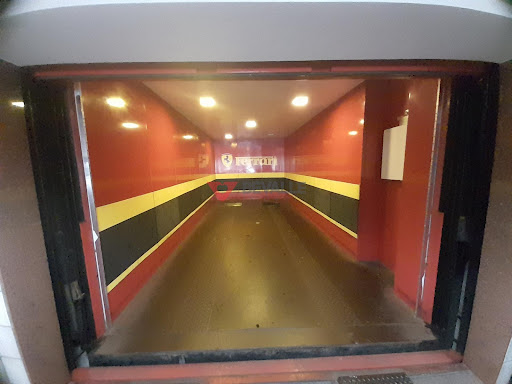 Loja para alugar no Leblon RJ, 33m², 1 banheiro, 2 vagas